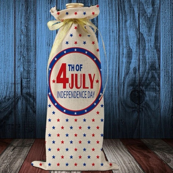 🎇Set Of 2 Independence Day Wine Bottle Cover🎇 - Picture 6 of 7
